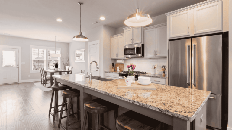 House cleaner wiping down kitchen counter in Zionsville, IN
